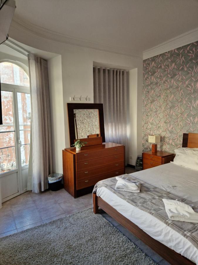 Zuni Lisboa